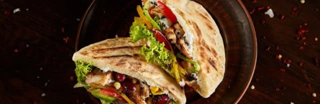 Ile kalorii ma kebab wegetariański? Zaskakujące wartości odżywcze