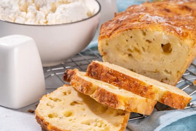 Gdzie kupić chleb proteinowy? Sprawdź najlepsze oferty i ceny